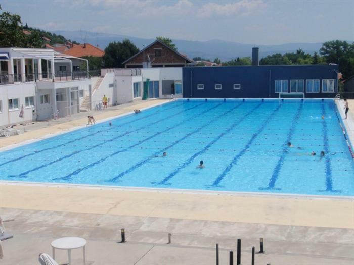 Apartment Ines Sinj Bagian luar foto